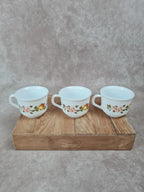 Lot de 3 tasses à café Arcopal – motif pommes vintage