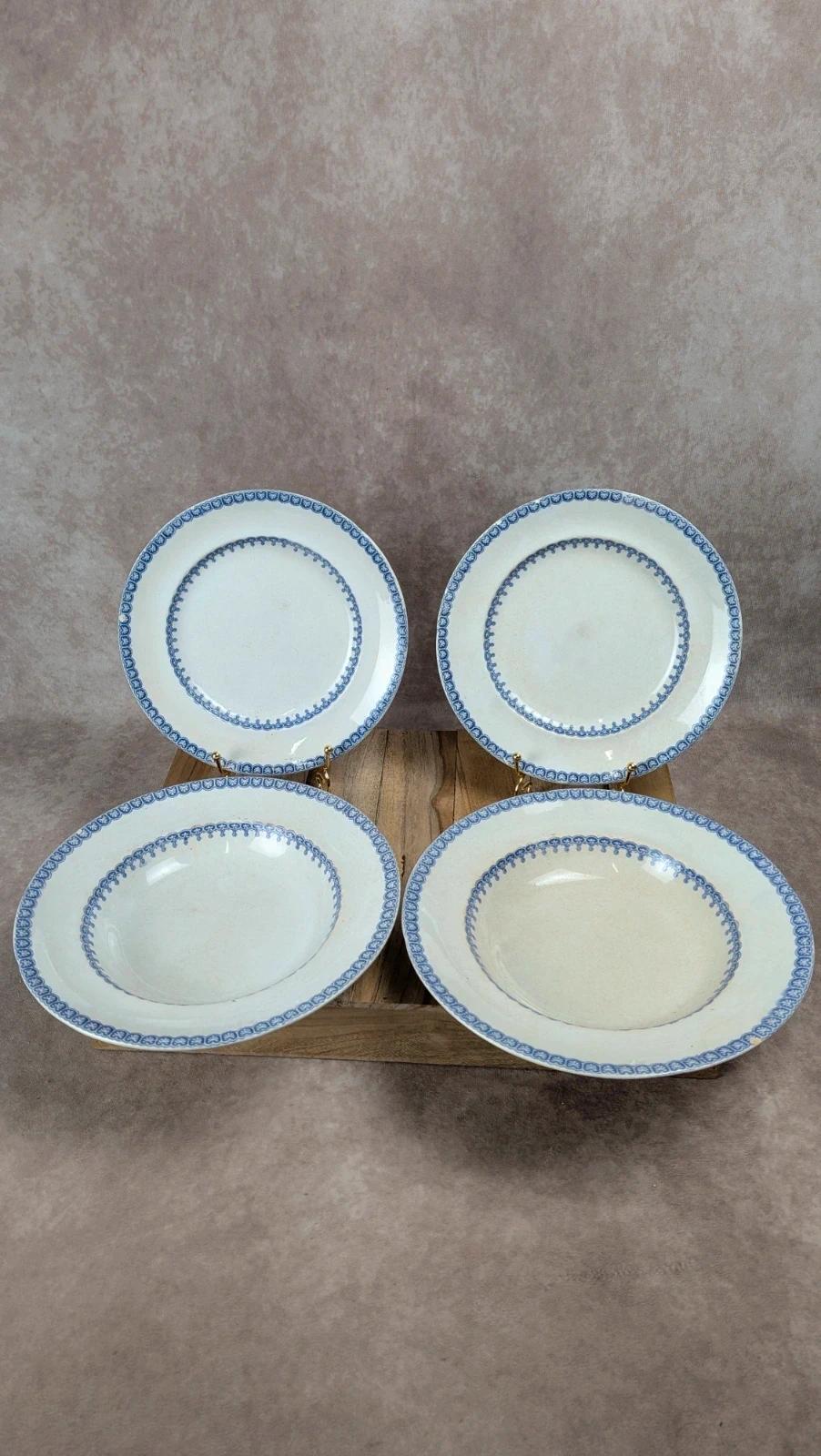Lot de 4 assiettes anglaises anciennes – modèle Etruscan Border