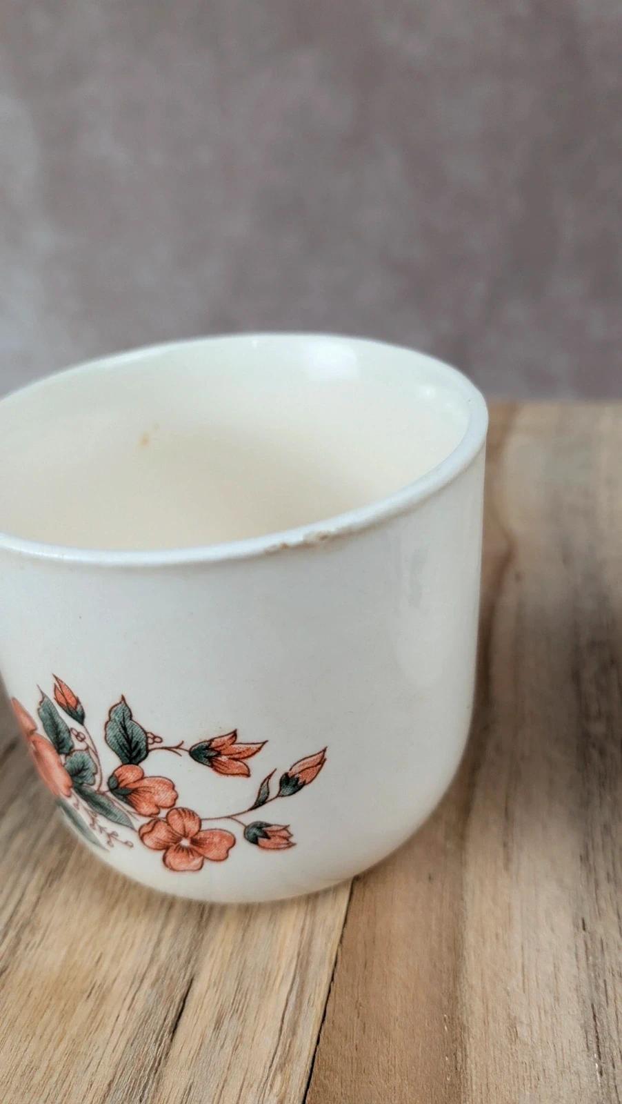 Lot de 3 tasses anciennes en céramique décor floral