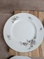 Lot de 4 assiettes plates en terre de fer Hamage Nord – Fleurs polychromes et dorures