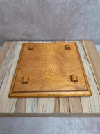 Dessous de plat ancien en carreau de Gien décor oiseaux bleu – contour bois