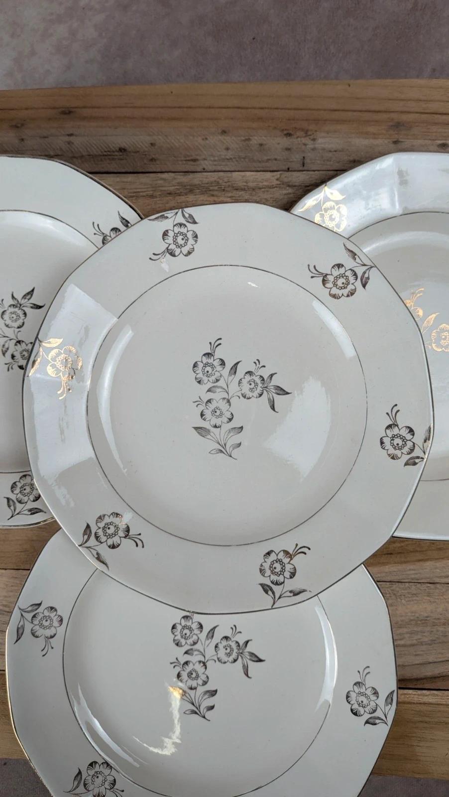Lot de 4 assiettes à dessert Digoin Sarreguemines modèle Raphaël