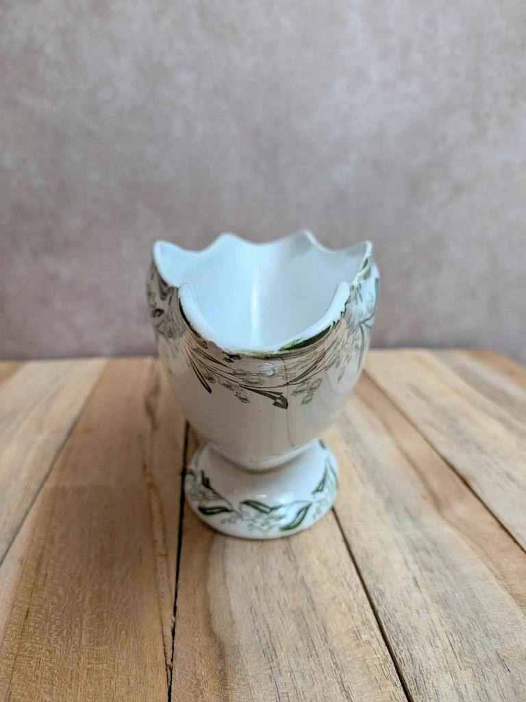 Saucière ancienne en terre de fer Saint-amand et Hamage – Modèle Mimosas