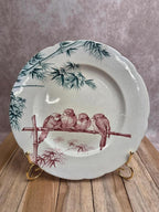 Assiette ancienne Longwy modèle Oiseaux – décor polychrome bambous et oiseaux – 25 cm