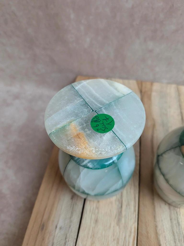 Lot de 4 verres à pied en onyx vintage