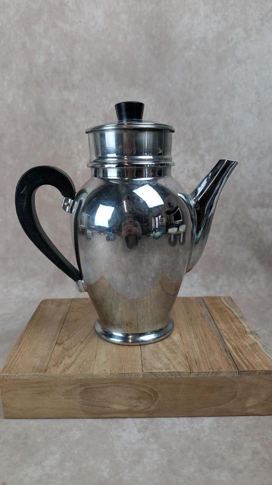Cafetière vintage en métal nickelé chromé Ets Baumlin Alsachrome