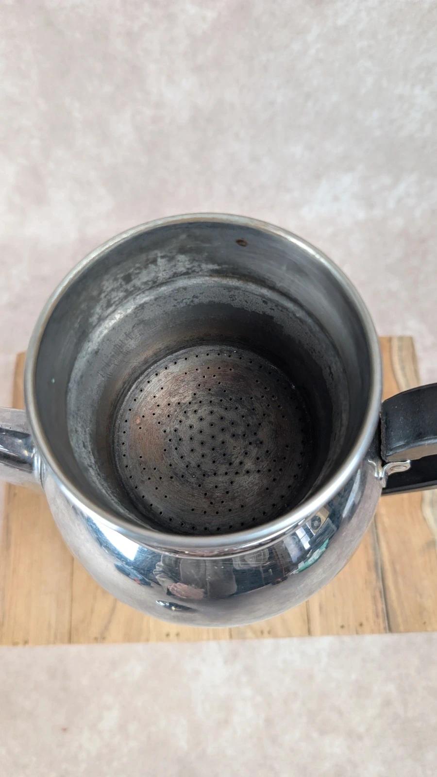 Cafetière vintage en métal nickelé chromé Ets Baumlin Alsachrome