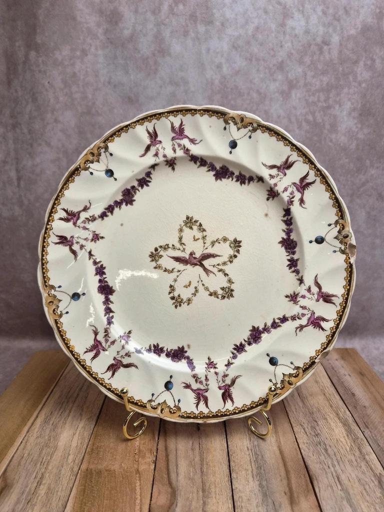Assiette anglaise ancienne Clarendon P.b.&s – décor oiseaux mauves & fleurs – Oriental Ivory