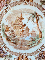 Assiette ancienne Terre de fer Longwy modèle Cyprus – Décor japonisant floral