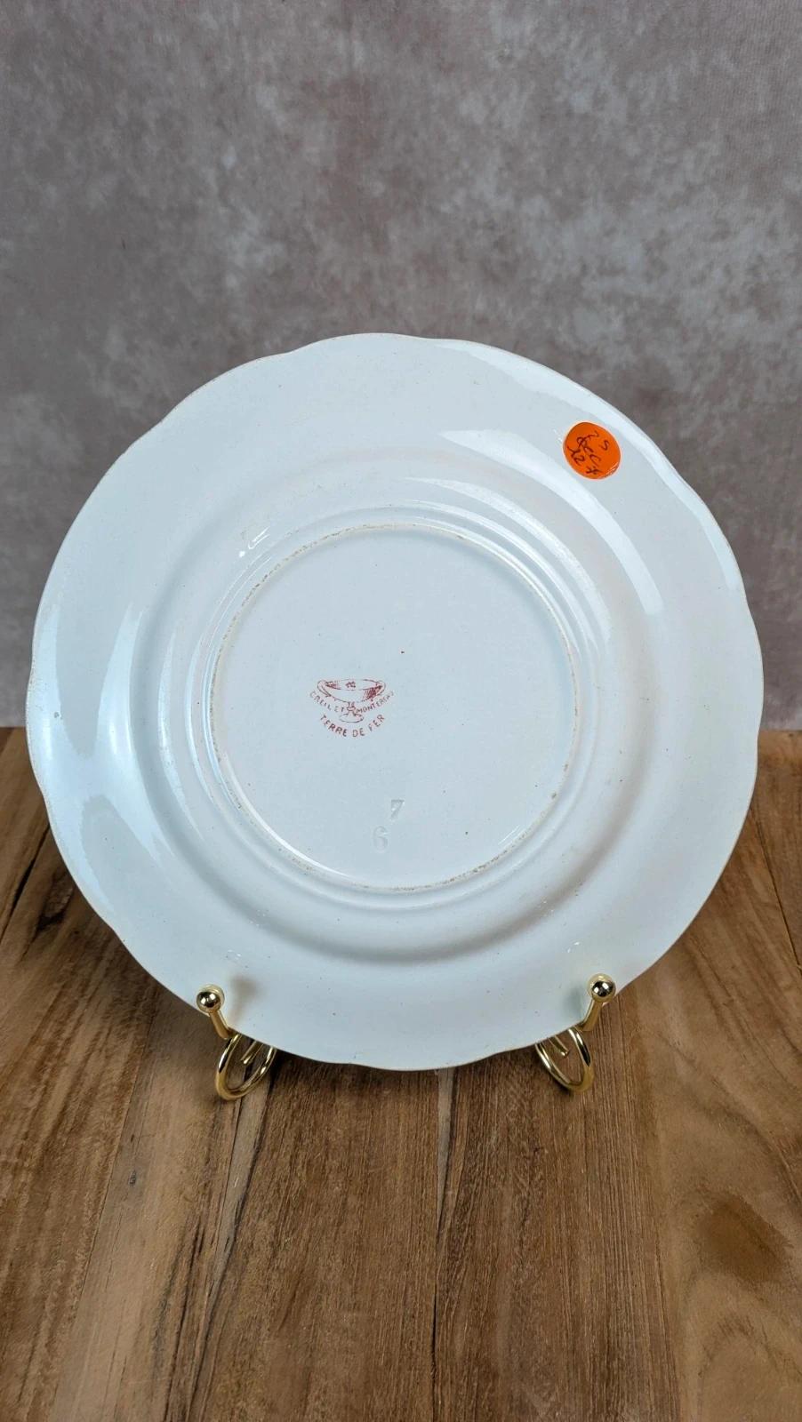 Assiette parlante ancienne – Terre de fer – Creil & Montereau – Nos domestiques n°10