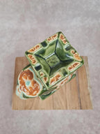 🐘 Cendrier éléphant en céramique émaillée vert et ocre – style asiatique vintage