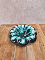 Cendrier vintage signé Vallauris – émaillé turquoise et noir 🖤💦