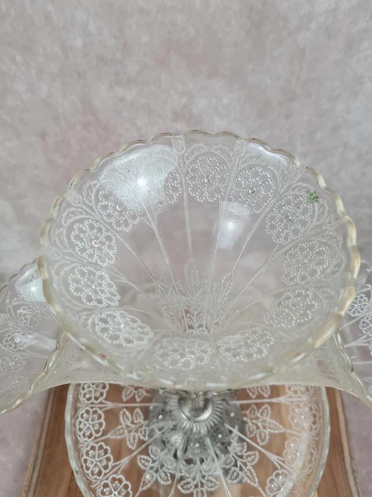 Centre de table ancien Epergne à 3 cornets en verre pressé & métal argenté 🌿💐