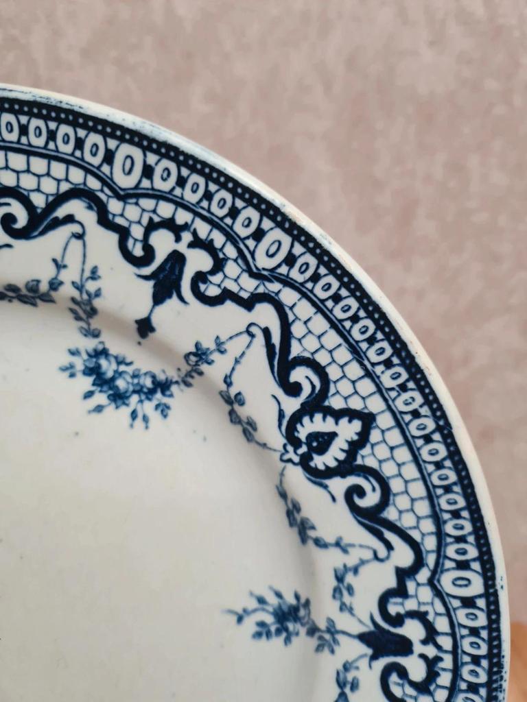 Assiette plate ancienne Creil & Montereau “guirlandes” décor bleu 💙