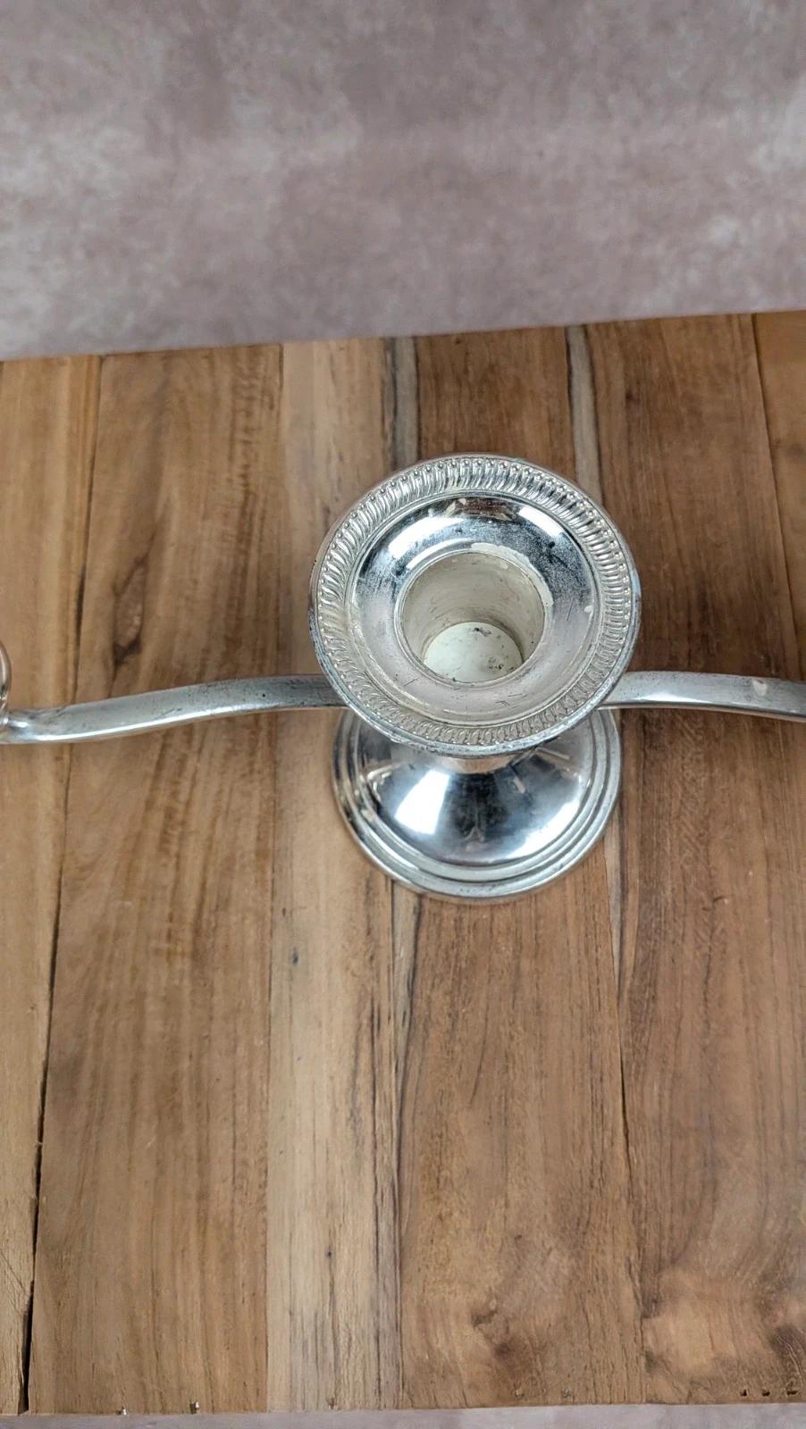 Chandelier ancien 3 feux en métal argenté – style classique