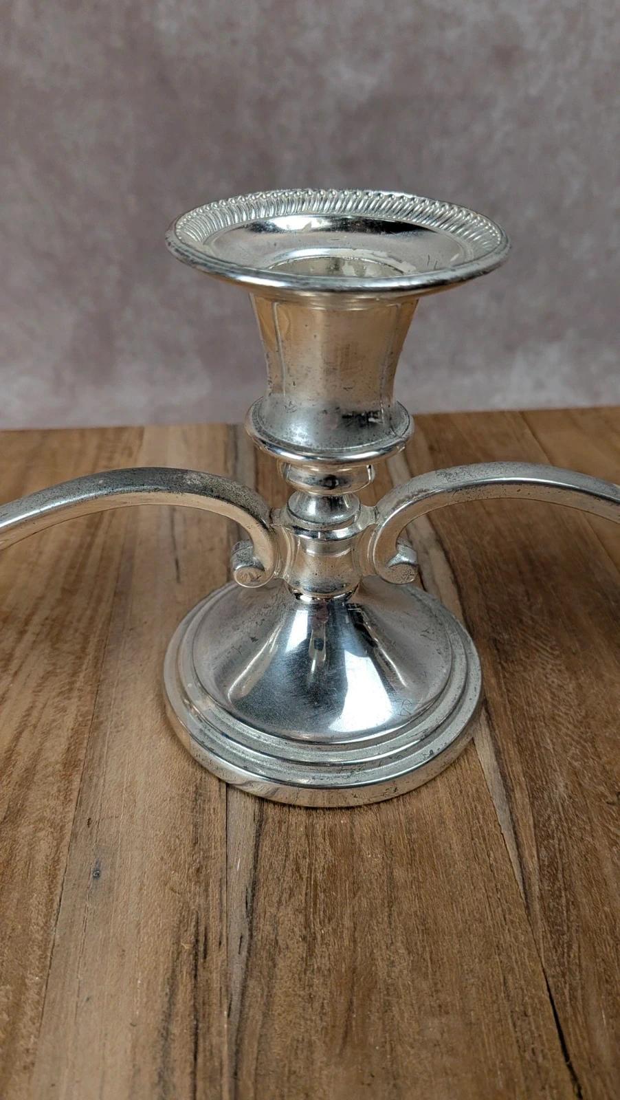 Chandelier ancien 3 feux en métal argenté – style classique