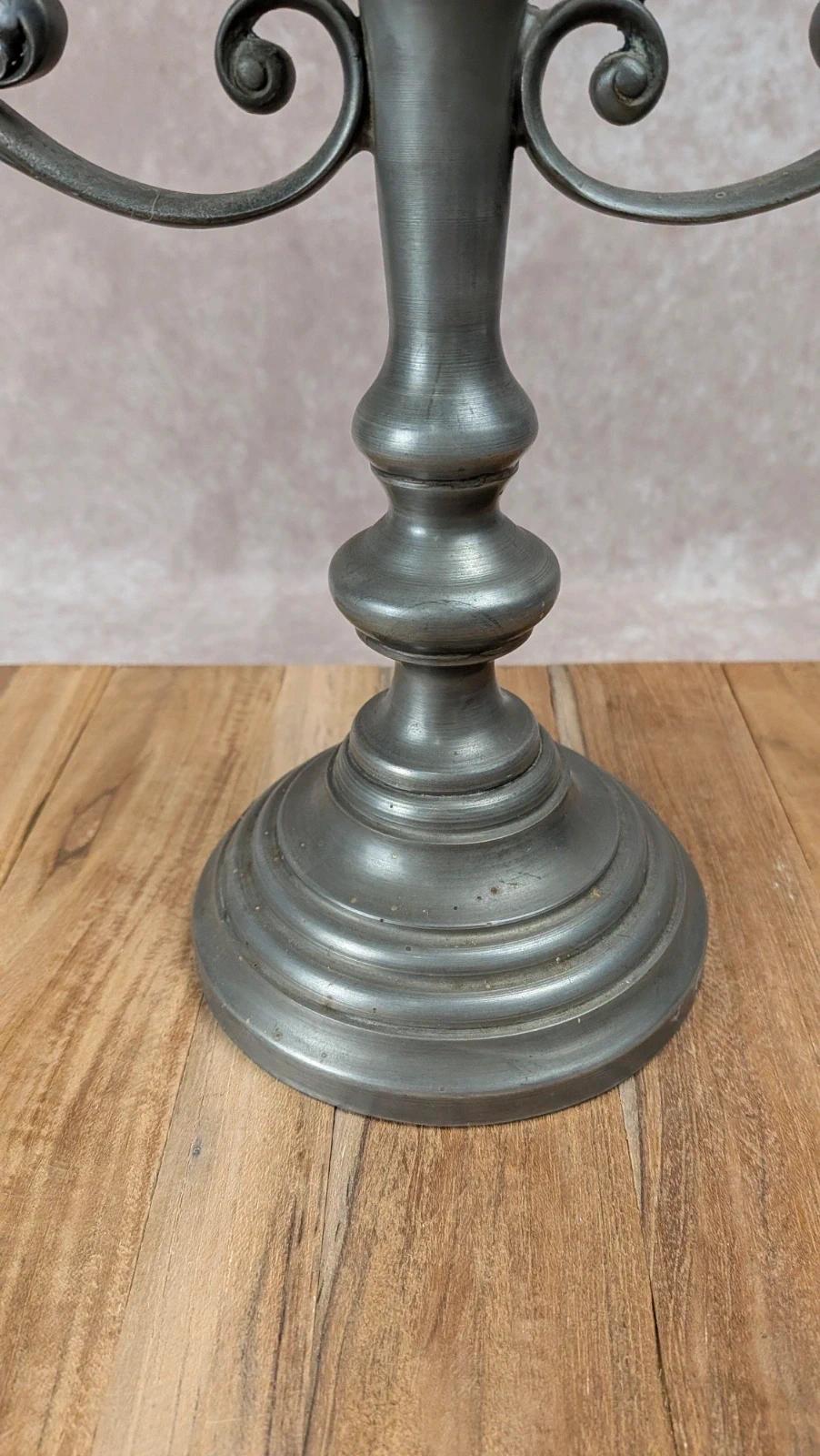 Chandelier ancien en étain poinçonné – 3 branches