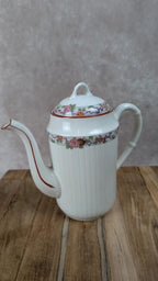 Charmant service à thé ancien fleuri en porcelaine fine