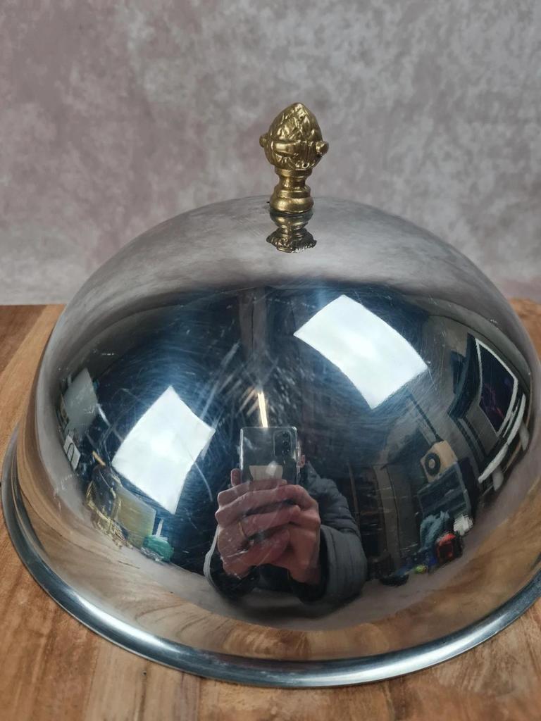 Cloche de service en inox – bouton décoratif doré