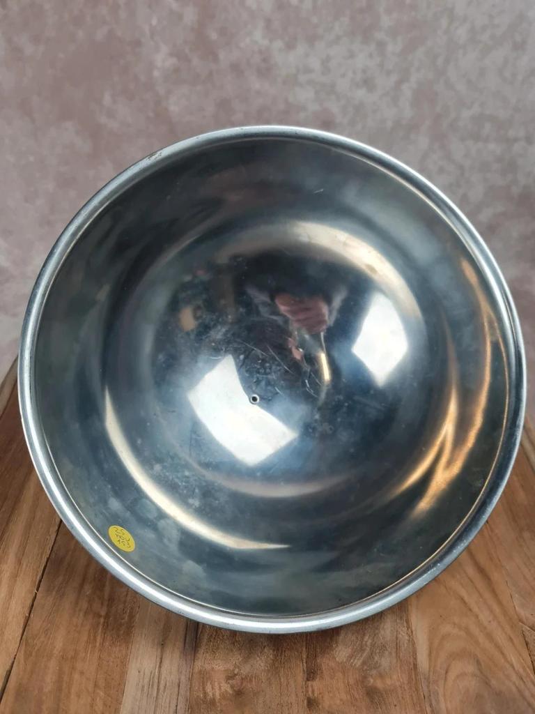 Cloche de service en inox – bouton décoratif doré