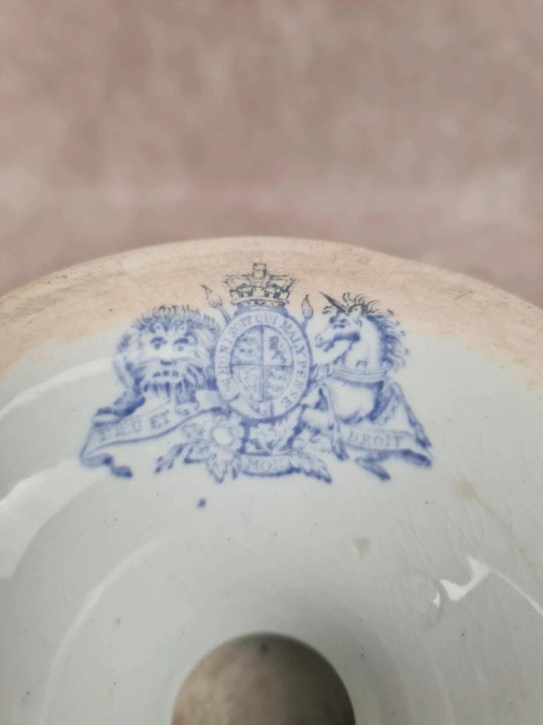 Compotier ancien couvert sur pied – Faïence anglaise Etruscan Border – fin Xixe
