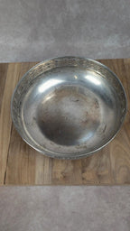 Coupe en métal argenté