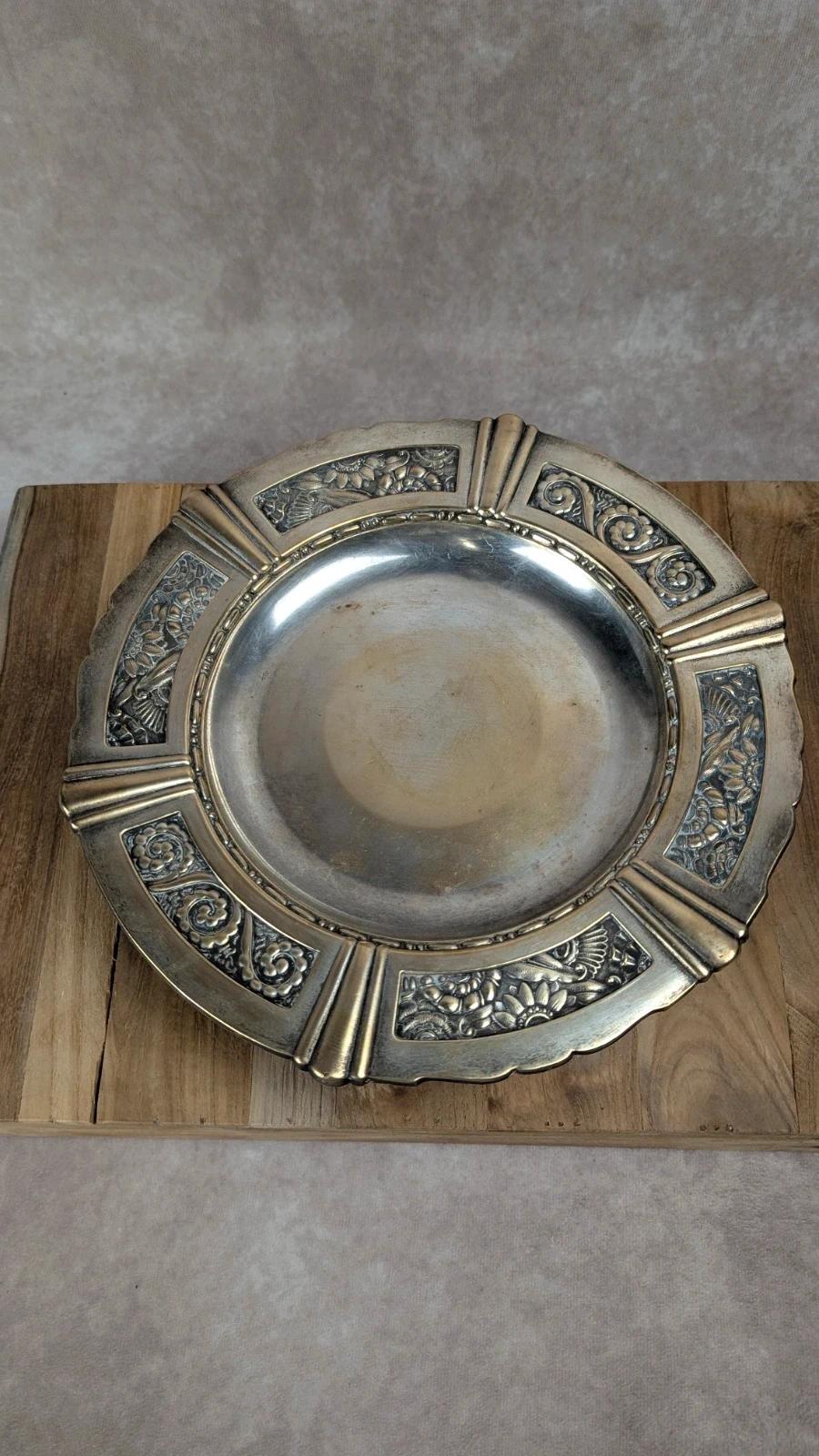 Coupe / plat sur pied Art Déco en métal argenté – 1930