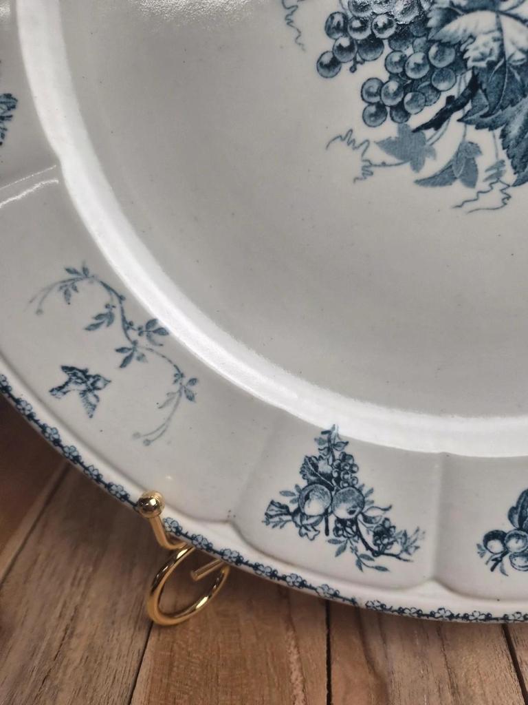 Grand plat rond en terre de fer Clairefontaine modèle Pompadour 33 cm