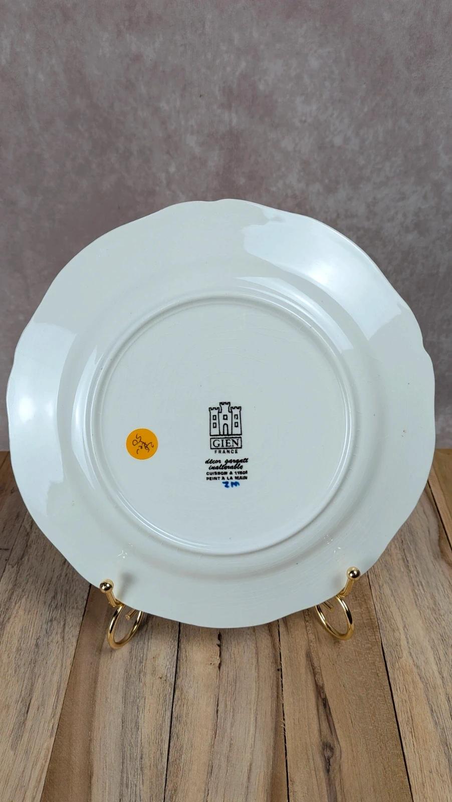 Assiette Gien France modèle Renaissance