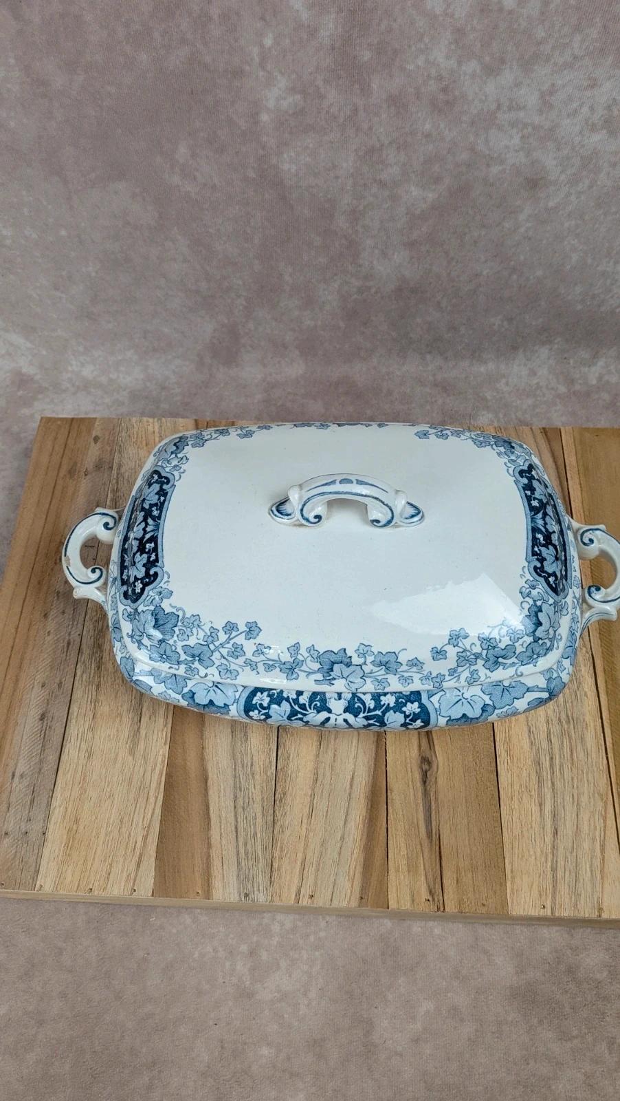 Légumière ancienne Kg Lunéville modèle Marceau décor bleu