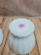 Bonbonnière vintage en opaline blanche sur pied avec couvercle 🍬🤍