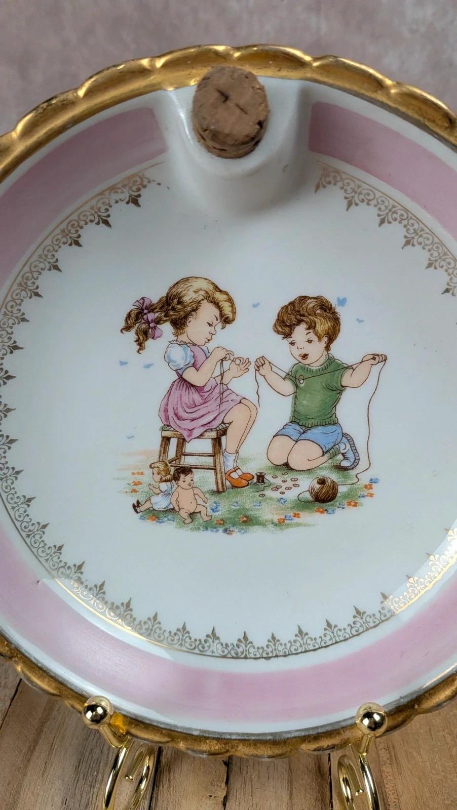 Assiette à bouillie vintage Adp décor enfants porcelaine