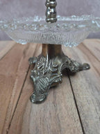 Présentoir ancien en métal argenté et verre