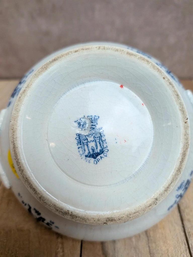 Mini soupière ancienne dinette Gien