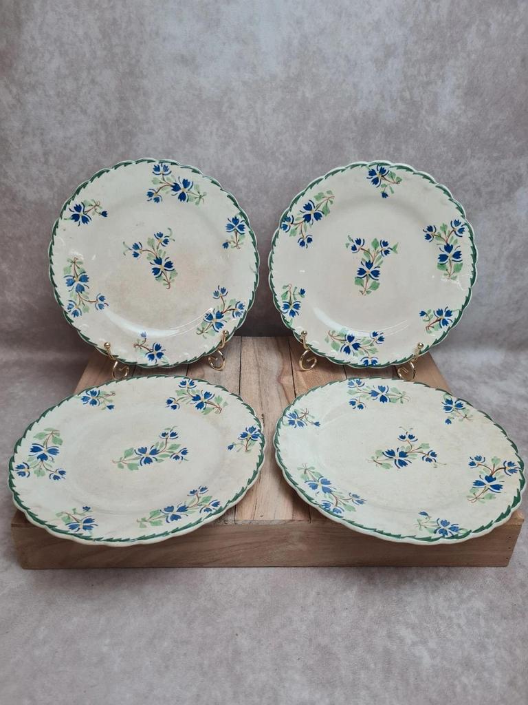 Lot de 4 assiettes à dessert anciennes terre de fer décor floral bleu et vert 🌿