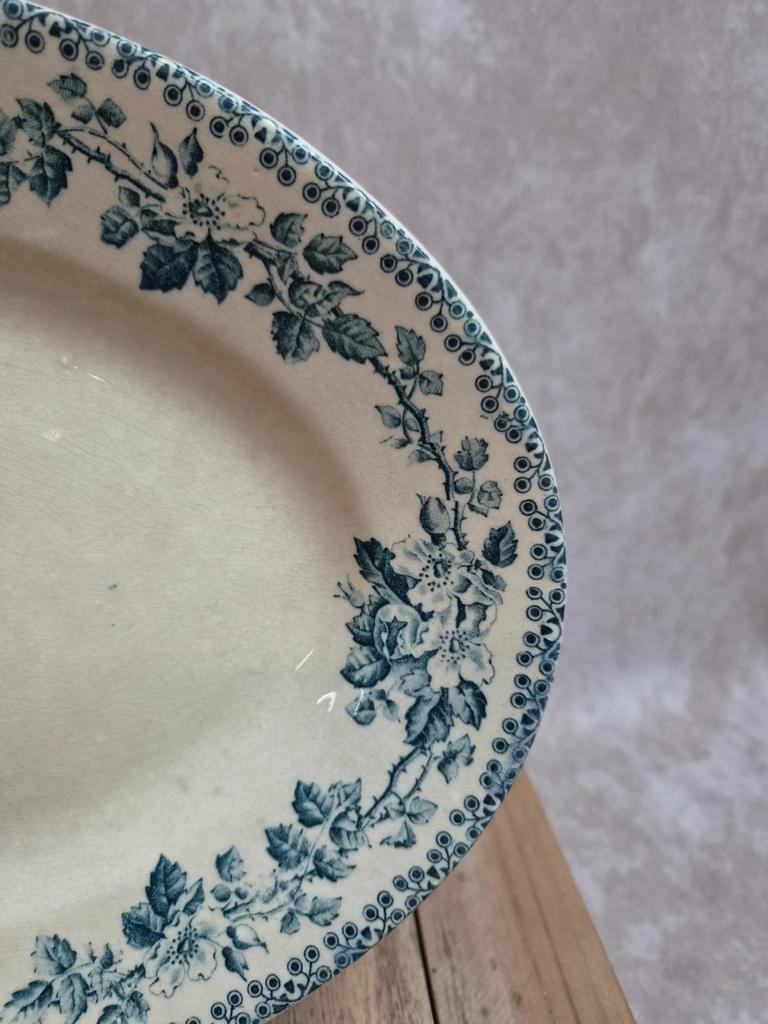 Grand plat ovale Terre de Fer Hbcm Guadeloupe – Creil & Montereau – Décor bleu