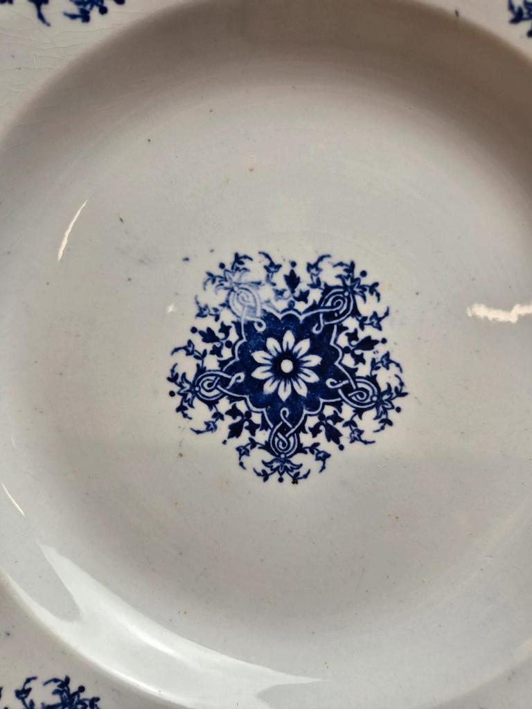 Assiette semi-creuse Terre de Fer Clairefontaine Lg Normandie Xixe décor bleu