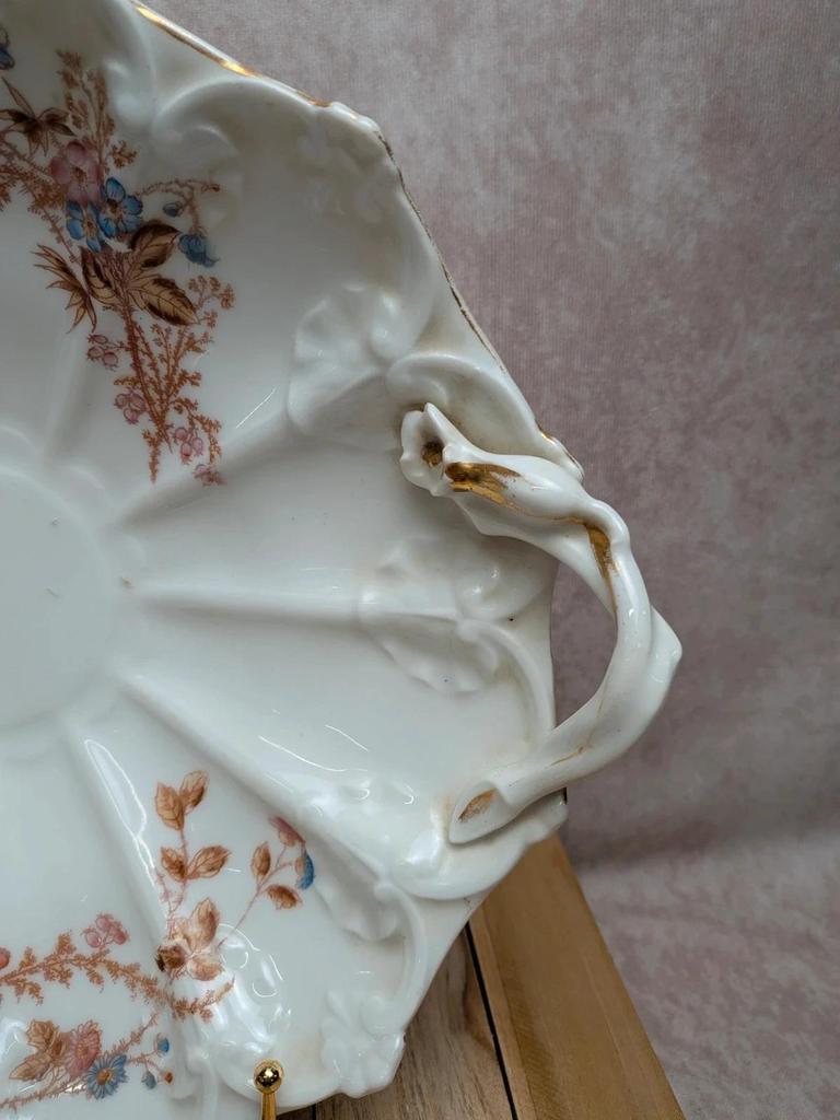 Plat ancien en porcelaine J.p.l France