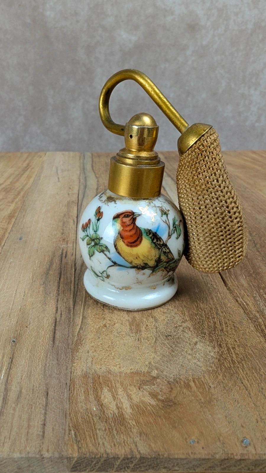Petit flacon de parfum vintage – Rt Limoges Paris