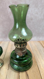 Lot de 2 lampes à huile vintage vertes