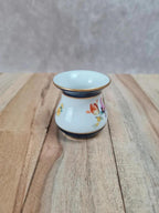 Petit vase miniature en porcelaine Meissen – décor floral & bleu cobalt 🌸