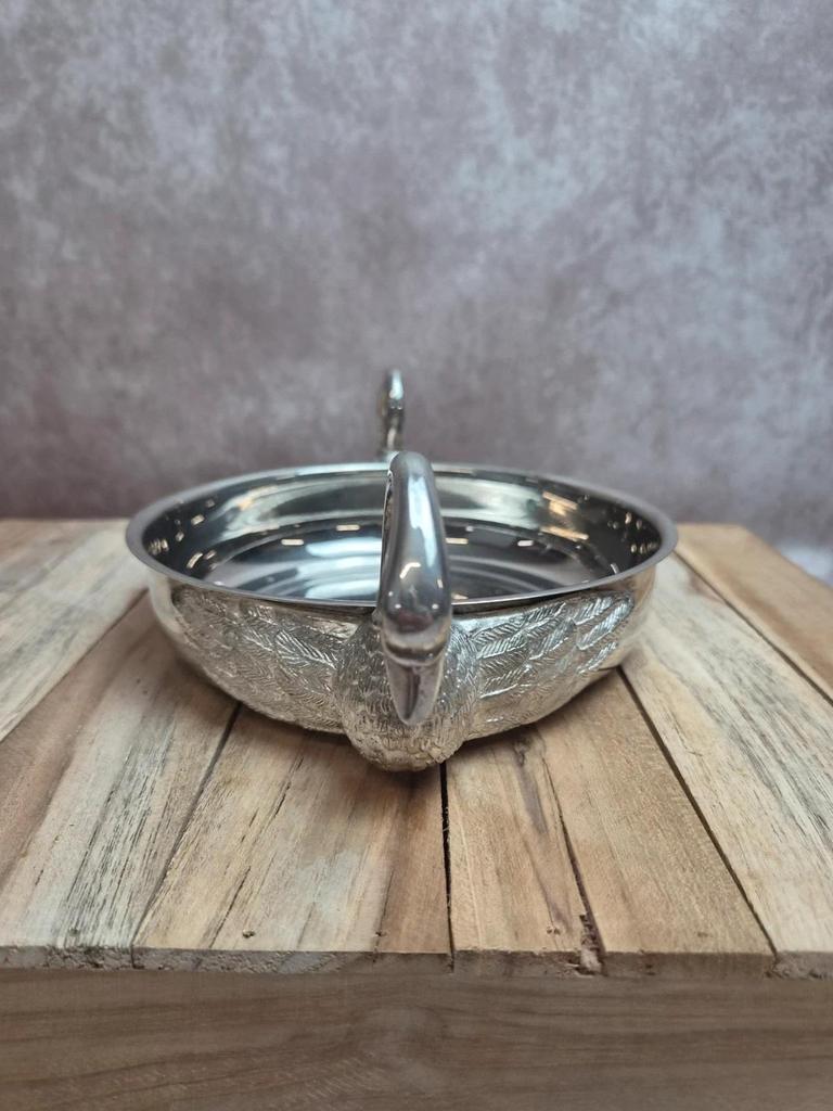 Plat vintage métal argenté aux poignées cygnes