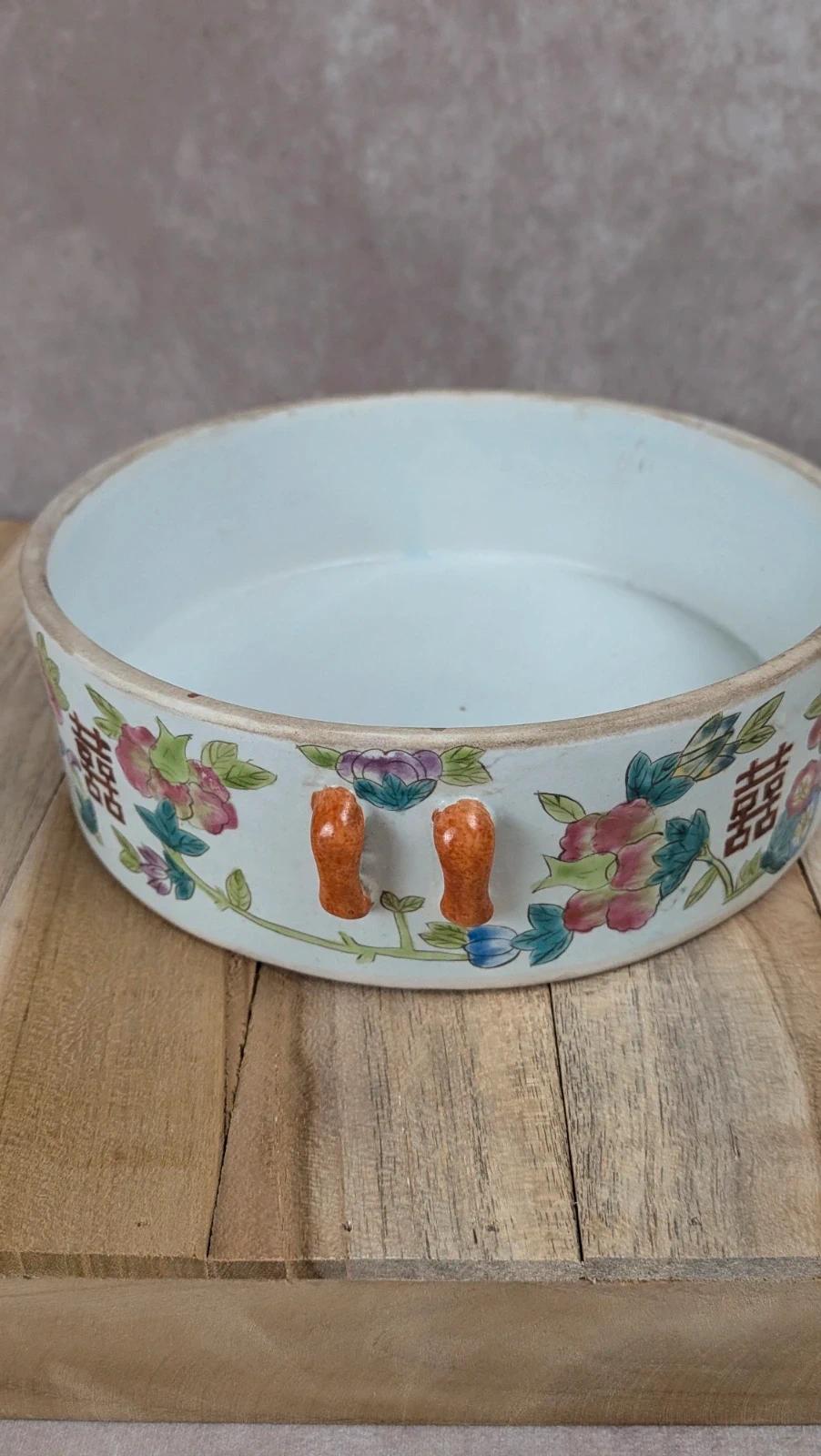 Plat chinois ancien avec couvercle