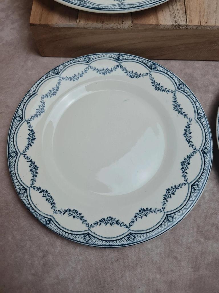 Lot de 6 assiettes à dessert anciennes Salins “petit Trianon” terre de fer bleu 💙🍰