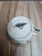 Tasse ancienne en terre de fer Sarreguemines décor polychrome