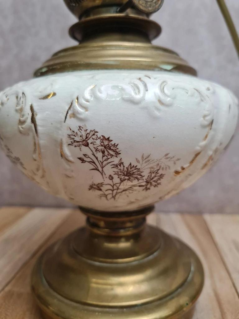 Lampe ancienne détournée – pied en terre de fer & laiton – esprit brocante