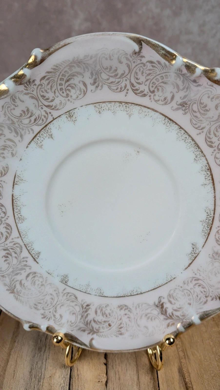 Soucoupe ancienne Limoges dorures