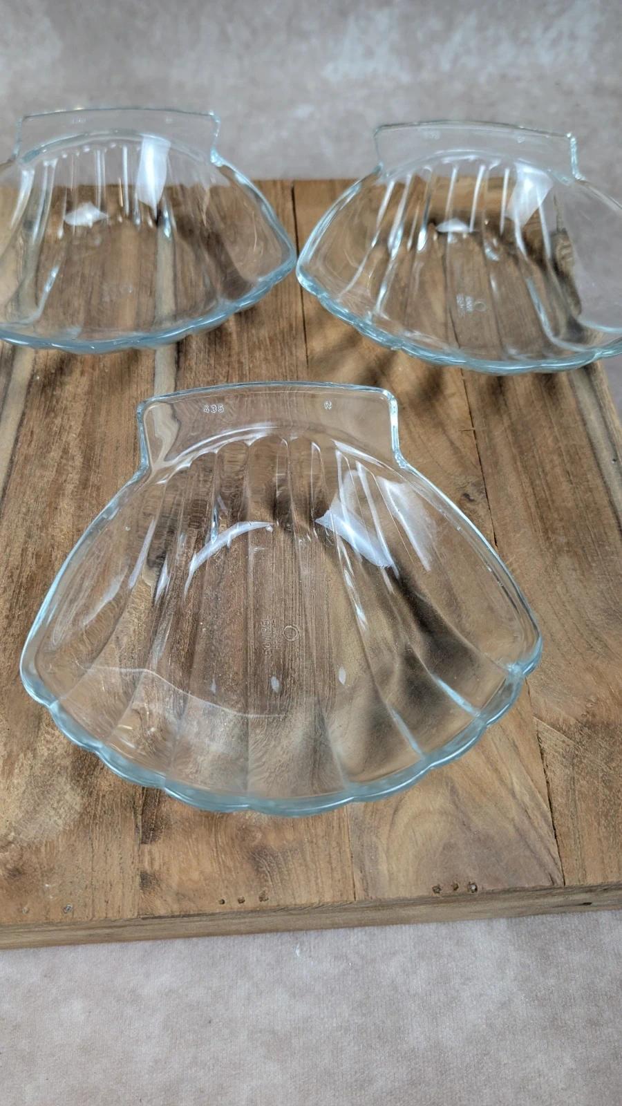 Lot de 5 coquilles en verre Sovirel France