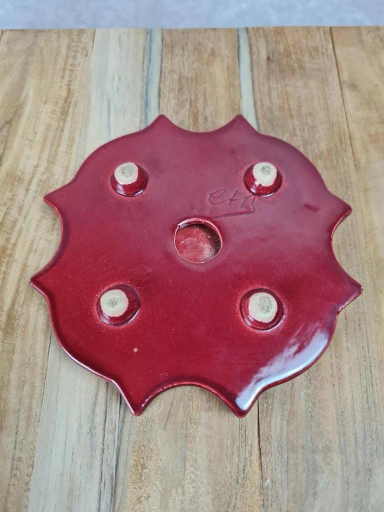 Dessous de bouteille en céramique rouge signé Cab Bordeaux 🍷