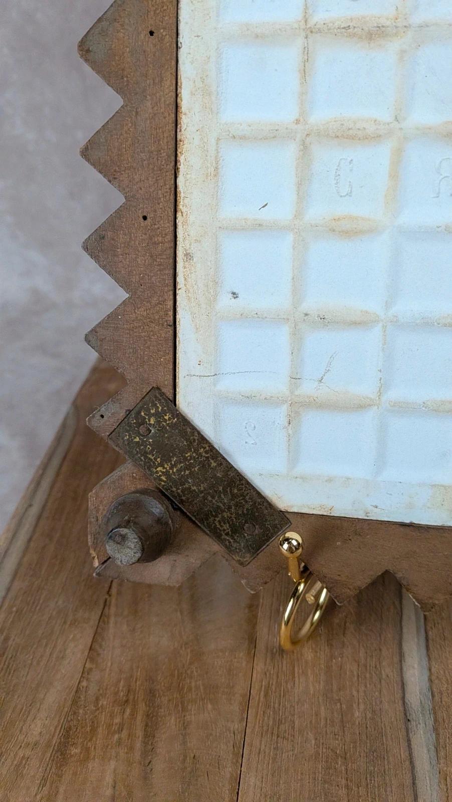 Dessous de plat ancien – carreau Creil & Montereau